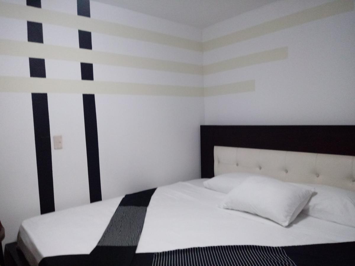 Hotel Yellow Maraya, Pereira Extérieur photo